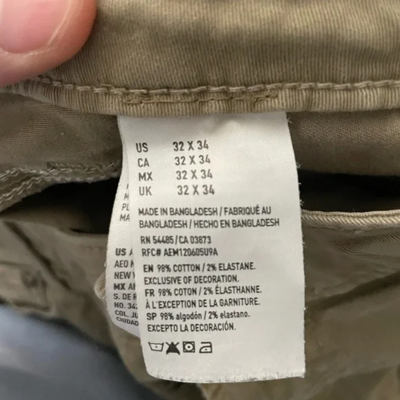 American Eagle 32 x 34 khaki - Picture 2 of 2